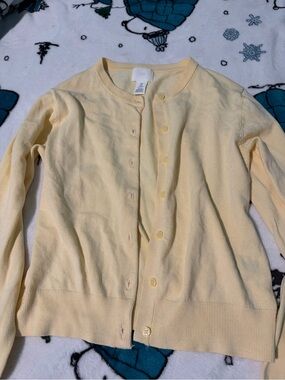 H&M Pale Yellow Crewneck Button Cardigan
